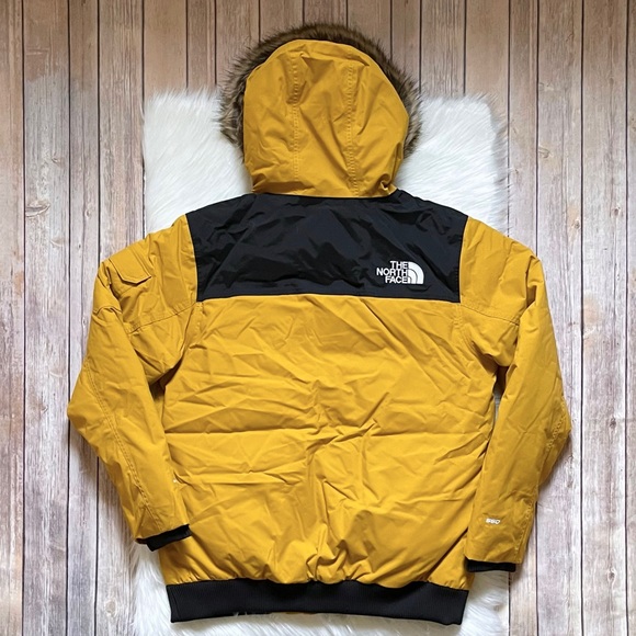 The North Face Men’s Gotham III Waterproof Jacket - Picture 6 of 9